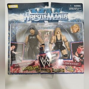 WWE WWF WrestleMania Hardcore Grudge Match Action Figures - Black and White